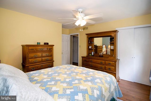 17 STAFFORD PL, Sicklerville, NJ 08081