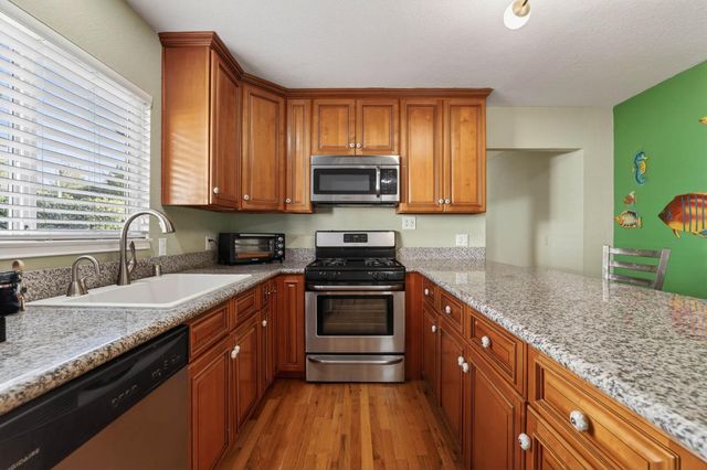 4330 3rd Ave, Sacramento, CA 95817