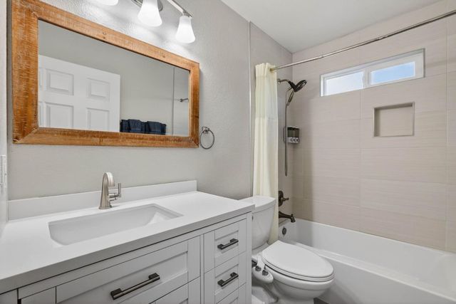 4330 3rd Ave, Sacramento, CA 95817