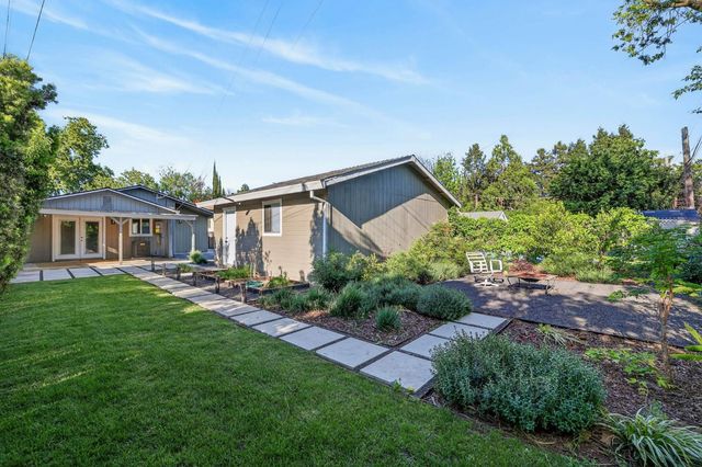 4330 3rd Ave, Sacramento, CA 95817