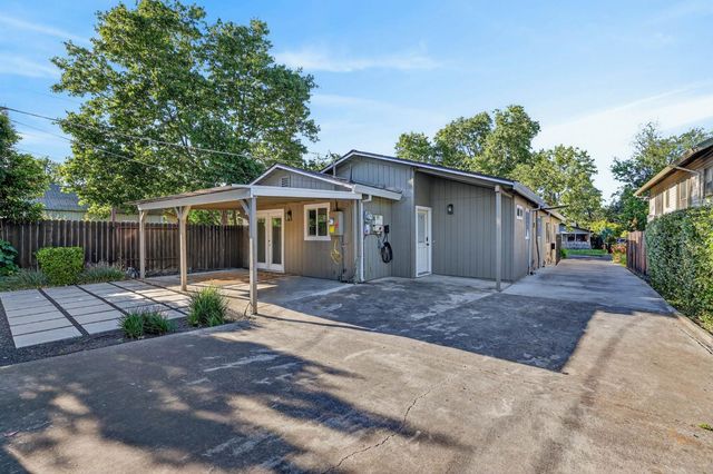 4330 3rd Ave, Sacramento, CA 95817