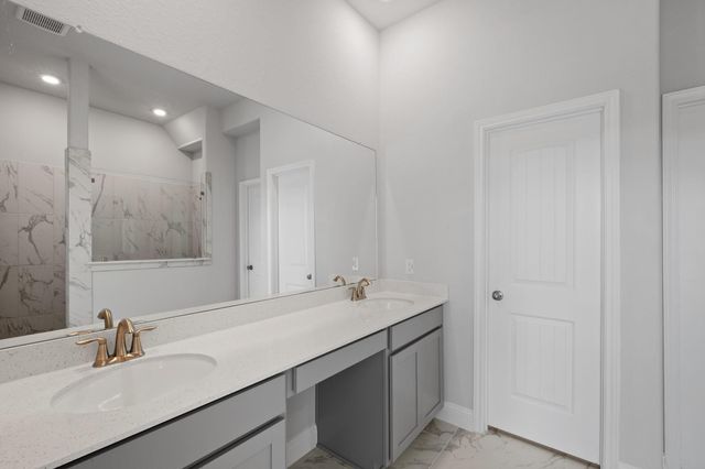 10114 Native Grove Drive, Missouri City, TX 77459