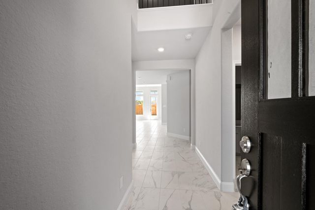 10114 Native Grove Drive, Missouri City, TX 77459