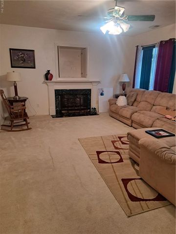 2908 Chambers DR, Virginia Beach, VA 23456