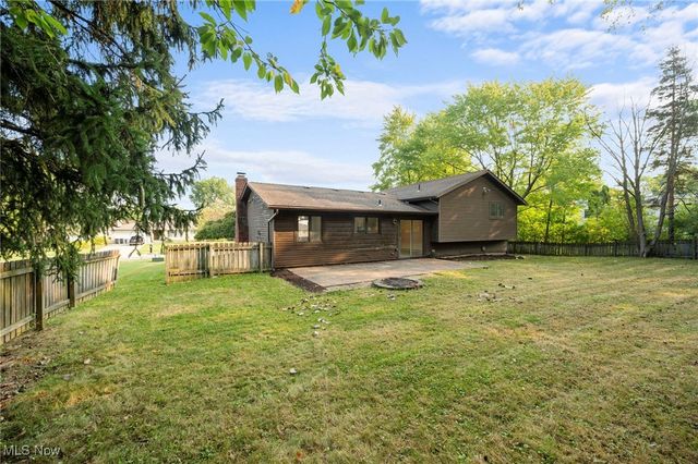 17159 Turkey Meadow Lane, Strongsville, OH 44136