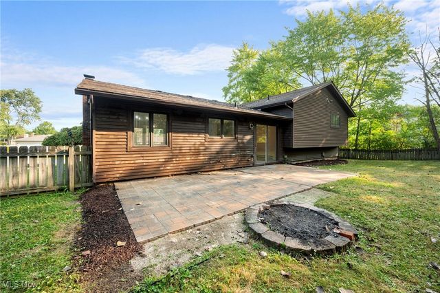 17159 Turkey Meadow Lane, Strongsville, OH 44136