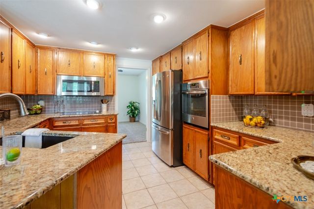 803 Bear Trail, Harker Heights, TX 76548