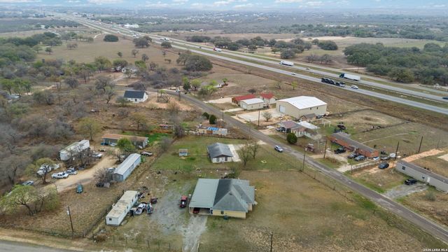 844 County Road 6846, Lytle, TX 78052
