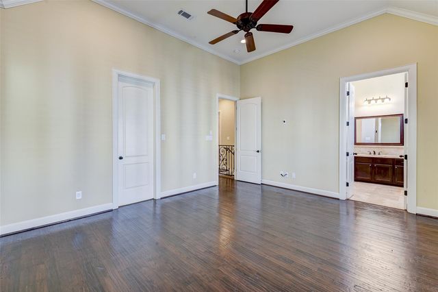 2306 Couch Street, Houston, TX 77008