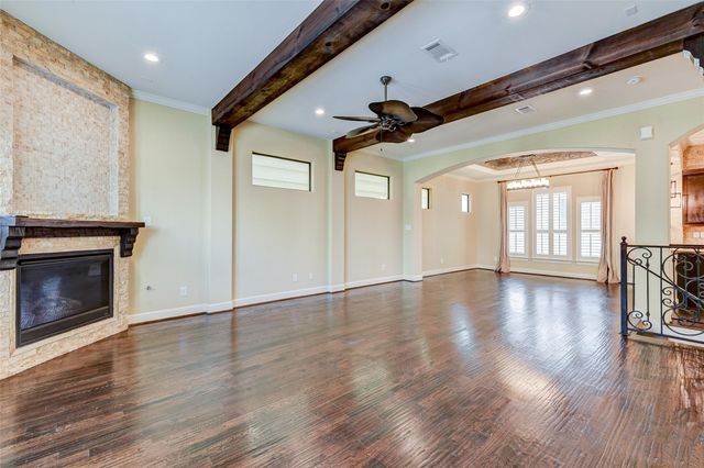 2306 Couch Street, Houston, TX 77008