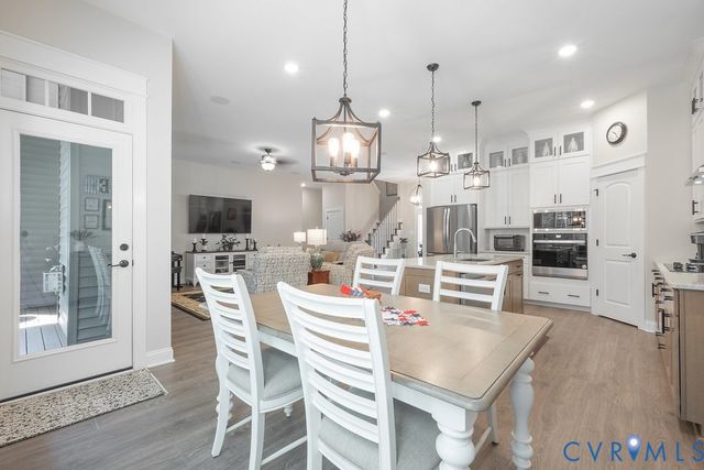 9212 Kinnerton Dr, Midlothian, VA 23112
