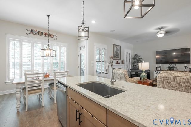 9212 Kinnerton Dr, Midlothian, VA 23112