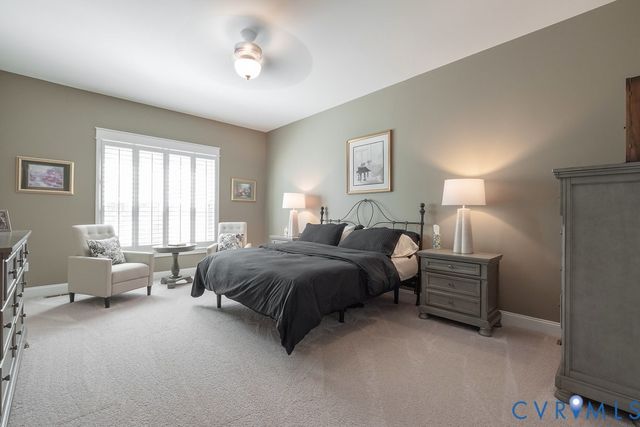 9212 Kinnerton Dr, Midlothian, VA 23112