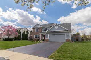 300 Twinbrook Drive, Perrysburg, OH 43551