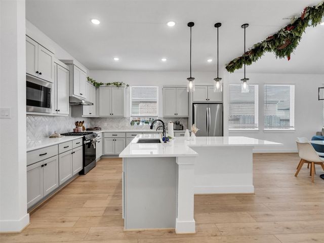 2211 Cherry Bridge Lane, Tomball, TX 77375