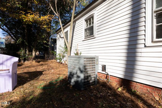 2525 Freeman Street, Fayetteville, NC 28301