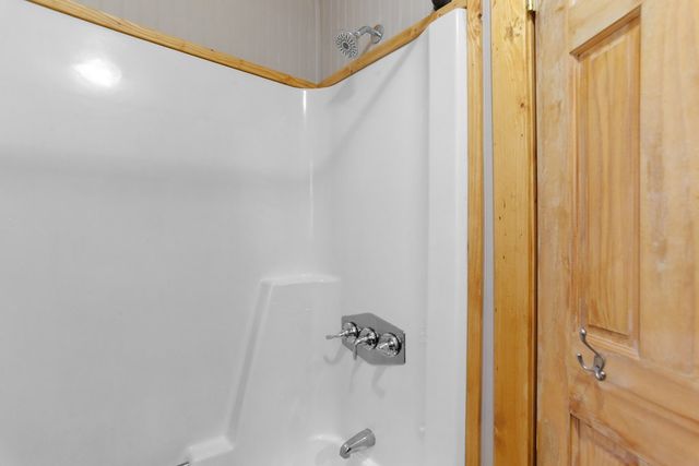 488 S Lemmon Lane, Ellijay, GA 30540