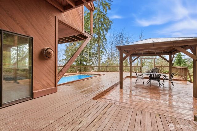 12425 137th Avenue E, Puyallup, WA 98374