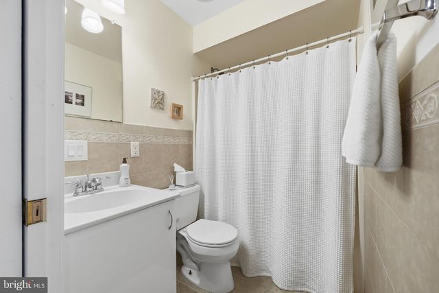 113 N PEMBROKE AVE, Margate City, NJ 08402