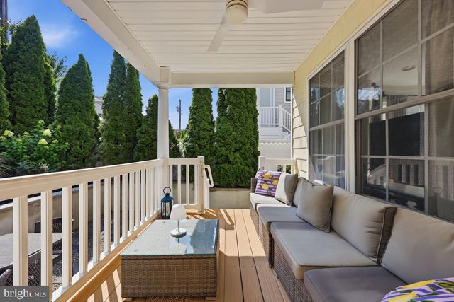 113 N PEMBROKE AVE, Margate City, NJ 08402