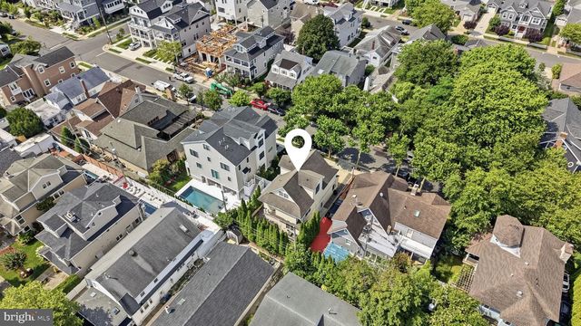 113 N PEMBROKE AVE, Margate City, NJ 08402