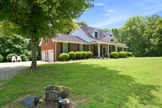 349 Parkview Ln, Centerville, TN 37033