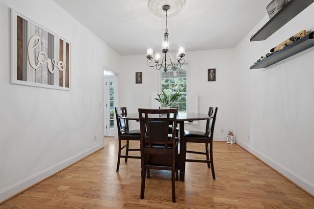 349 Parkview Ln, Centerville, TN 37033