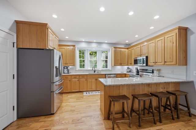 349 Parkview Ln, Centerville, TN 37033