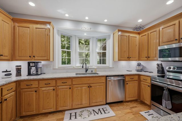349 Parkview Ln, Centerville, TN 37033