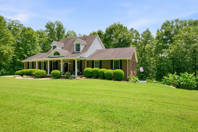 349 Parkview Ln, Centerville, TN 37033