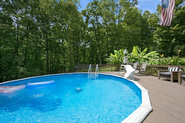 349 Parkview Ln, Centerville, TN 37033