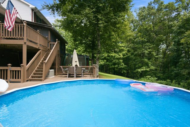 349 Parkview Ln, Centerville, TN 37033