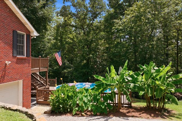 349 Parkview Ln, Centerville, TN 37033