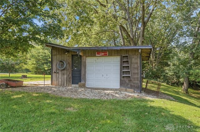 2106 Hamilton Road, Lebanon, OH 45036