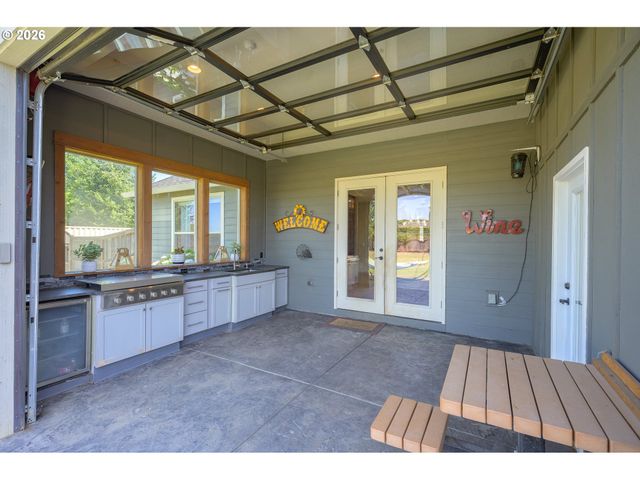 5670 Se RIVERSIDE Dr, Mc Minnville, OR 97128