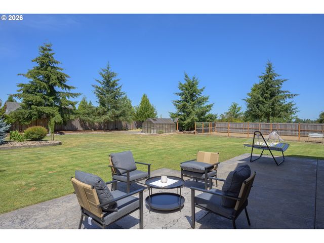 5670 Se RIVERSIDE Dr, Mc Minnville, OR 97128