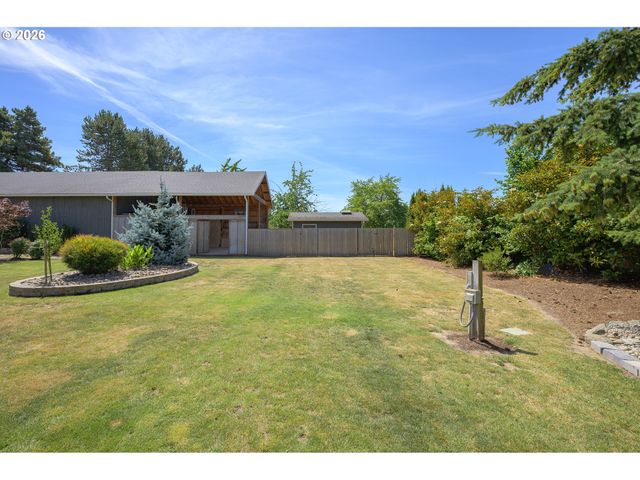 5670 Se RIVERSIDE Dr, Mc Minnville, OR 97128