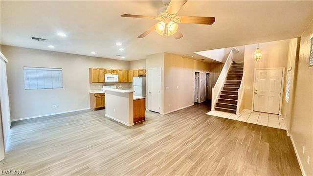 6044 Salsbury Cove Drive, North Las Vegas, NV 89081