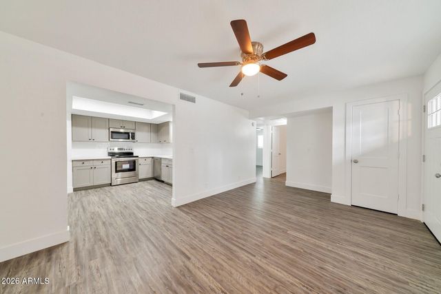 1001 W FLINT Street, Chandler, AZ 85224