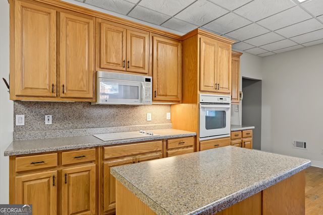 220 Edna Ruth Lane, Mcdonough, GA 30253