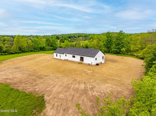 49 Hall Road, Pittstown, NY 12094