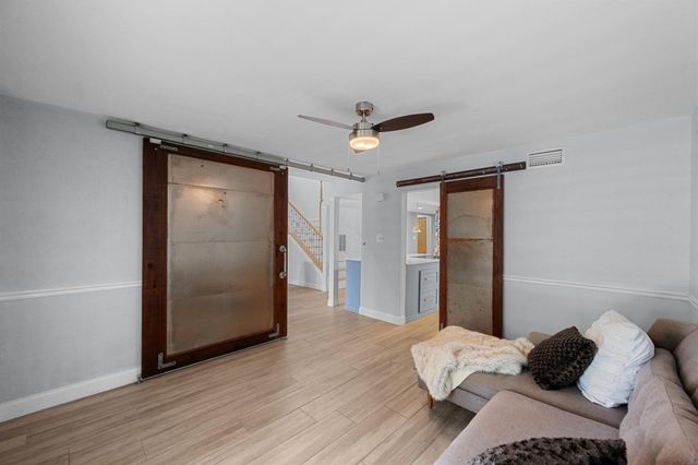 6110 Gardenridge HOLW, Austin, TX 78750