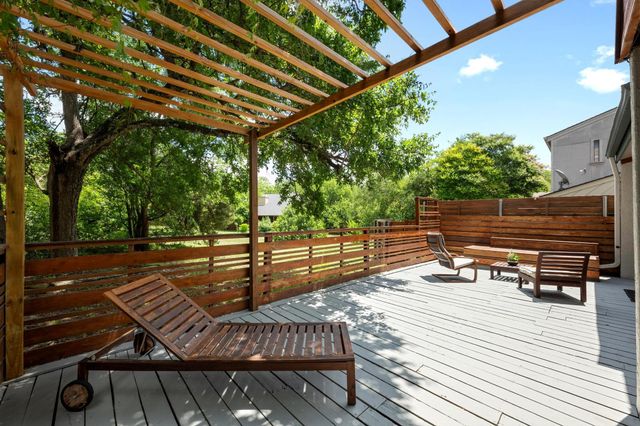 6110 Gardenridge HOLW, Austin, TX 78750