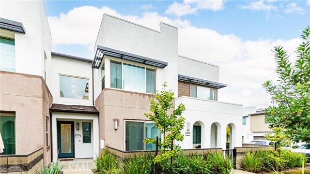 3590 E Peckham Paseo 2, Ontario, CA 91761