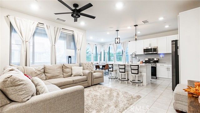 3590 E Peckham Paseo 2, Ontario, CA 91761