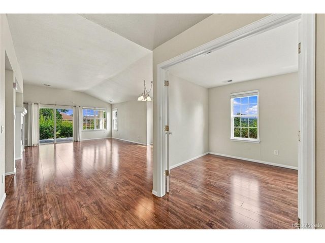 8020 S Algonquian Ct, Aurora, CO 80016