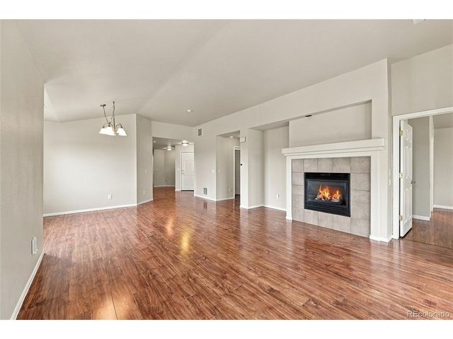 8020 S Algonquian Ct, Aurora, CO 80016
