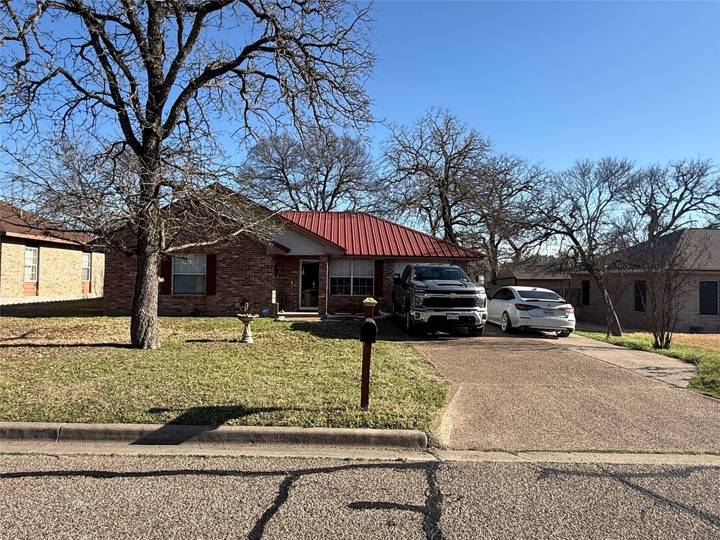 4325 Blackwell Drive, Waco, TX 76705