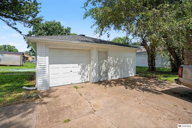 2411 Madison Street, Bellevue, NE 68005