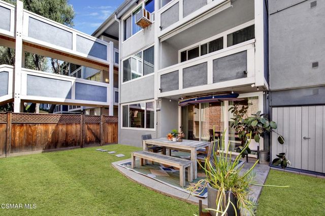 6665 Green Valley Circle 116, Culver City, CA 90230